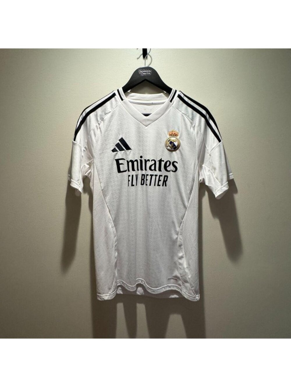 Adidas Real Madrid 2024/25 Home Jersey – Size Medium